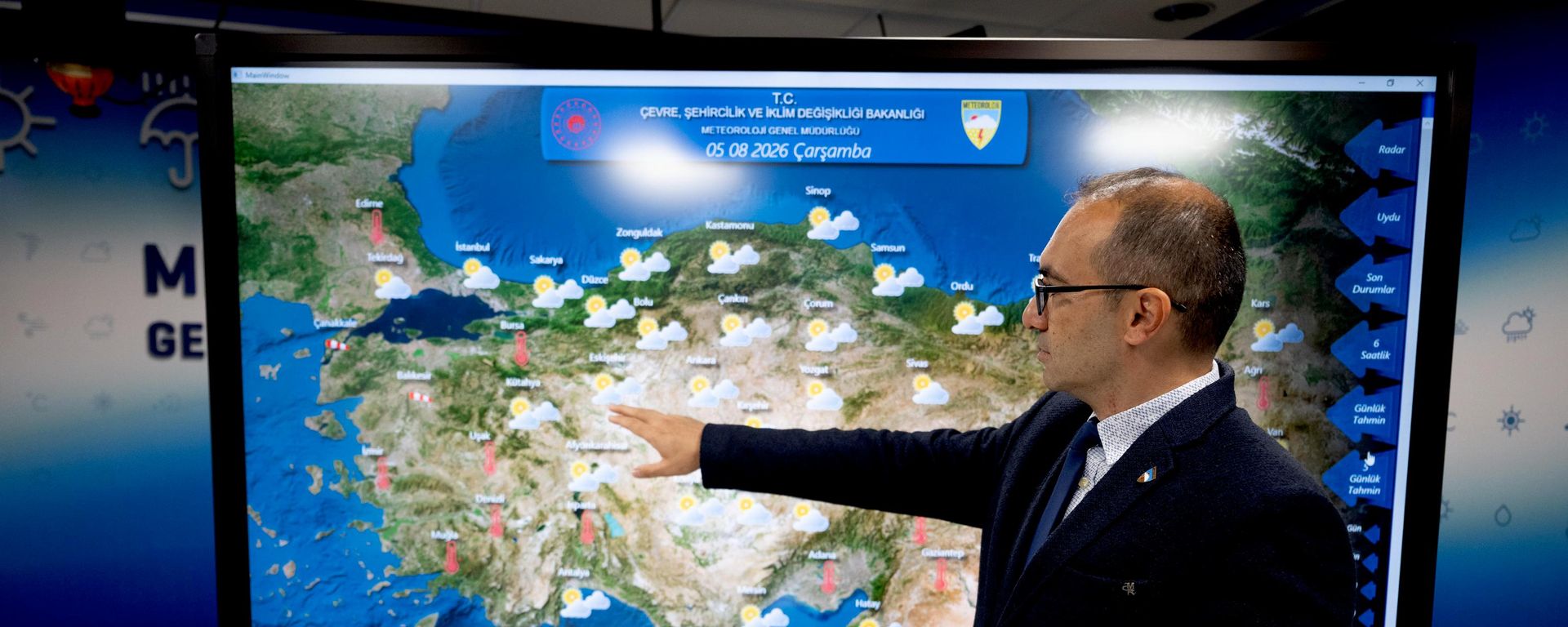 Yeni haftada hava nasıl olacak? Meteoroloji'den sıcaklık açıklaması - Sputnik Türkiye, 1920, 04.08.2026