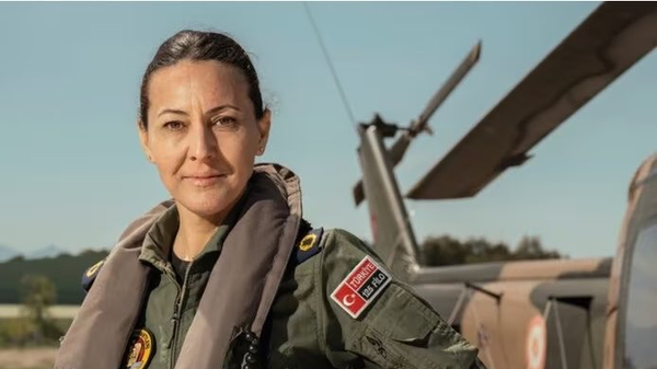 Özlem Karapınar sosyal medya  - Sputnik Türkiye
