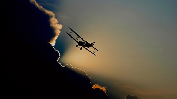 97 yaşındaki kadın Guinness Rekoru kırdı: Dünyanın en yaşlı kadın kanat yürüyüşçüsü oldu - Sputnik Türkiye