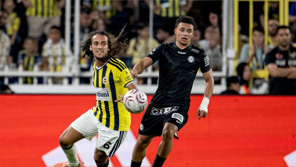 Fenerbahçe, Şampiyonlar Ligi play-off turu için sahaya çıkıyor - Sputnik Türkiye