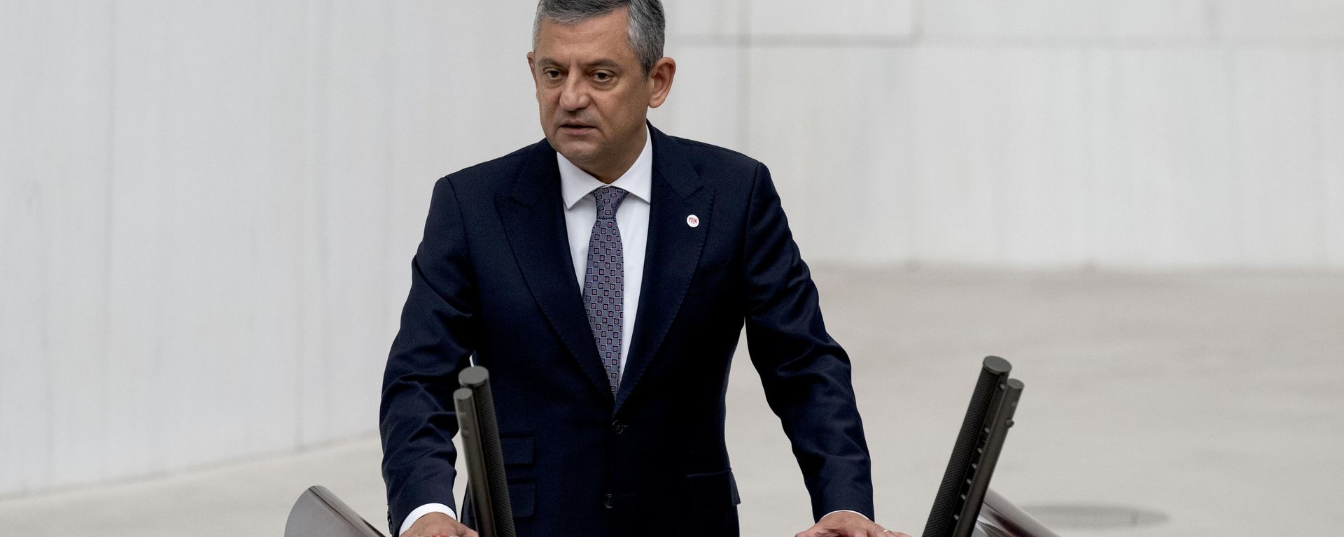 Özgür Özel - Sputnik Türkiye, 1920, 10.08.2026