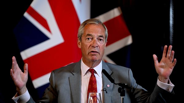 Nigel Farage - Sputnik Türkiye