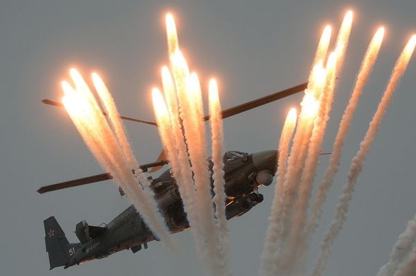 Ka-52 “Alligator” taarruz helikopteri, Ukrayna&#x27;daki özel askerî operasyon sırasında yüksek muharebe etkinliğini gösterdi - Sputnik Türkiye