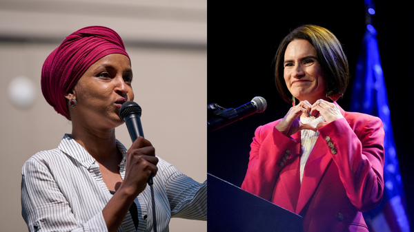 Ilhan Omar ve  Peggy Flanagan  - Sputnik Türkiye
