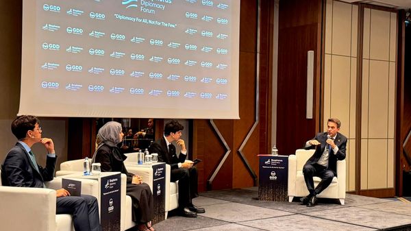 Bosphorus Diplomasi Forumu'nda Bakan Bayraktar açıkladı: Nükleer enerjide hedef teknolojiyi üreten ve ihraç eden Türkiye - Sputnik Türkiye