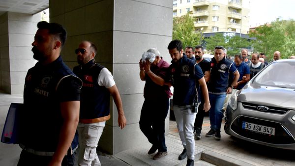 Kırıkkale'de geçen yıl bir apartman dairesinde buzdolabında ve derin dondurucuda parçalanmış erkek cesedi bulunması olayı - Sputnik Türkiye
