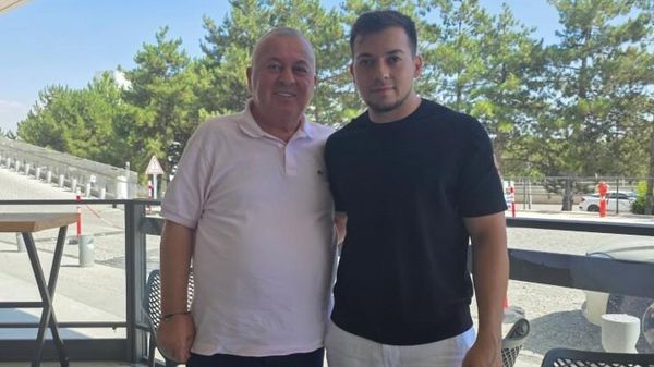 YENİ Parti Milletvekili Cemal Enginyurt ve oğlu Alptürk Enginyurt  - Sputnik Türkiye