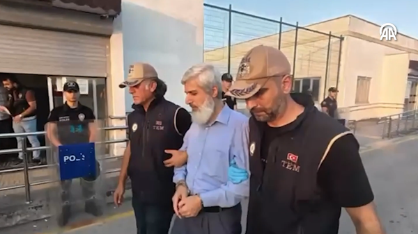Alpaslan Kuytul  - Sputnik Türkiye