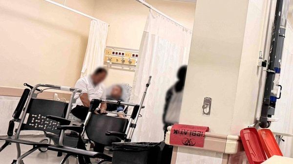 Vali yardımcısı hastane aciline gitti - Sputnik Türkiye