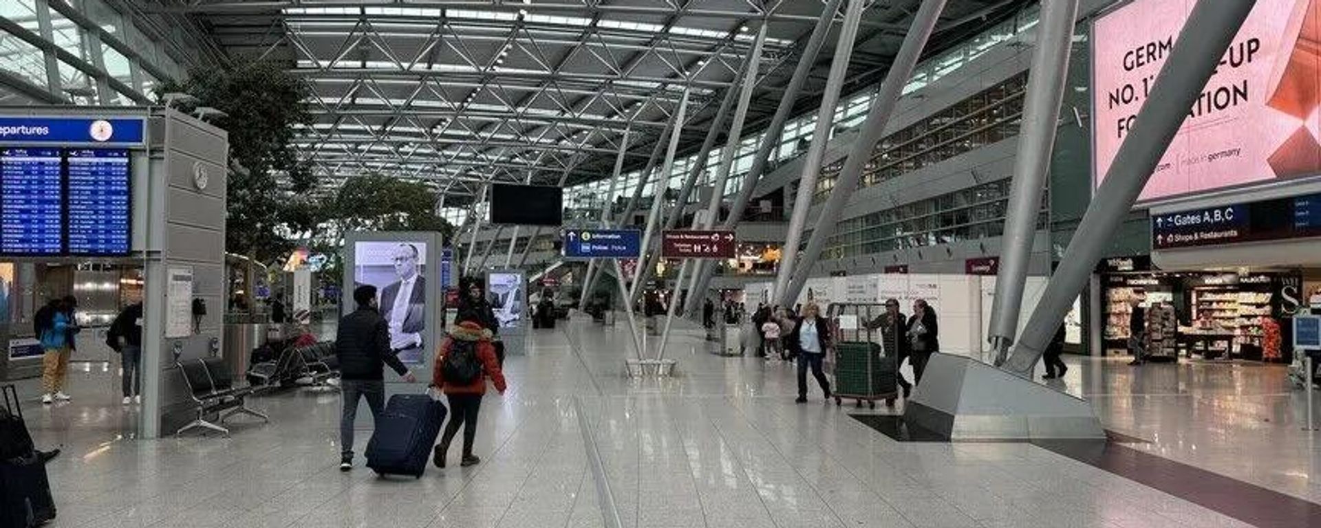 Frankfurt Havalimanı - Sputnik Türkiye, 1920, 15.09.2026