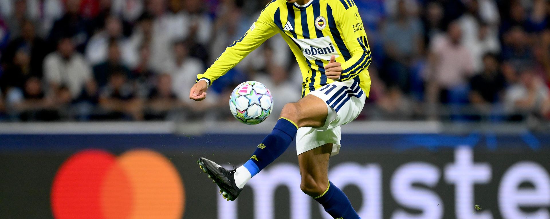 Fenerbahçe, Olimpik Lyon'u 2-1 mağlup etti - Sputnik Türkiye, 1920, 27.08.2026