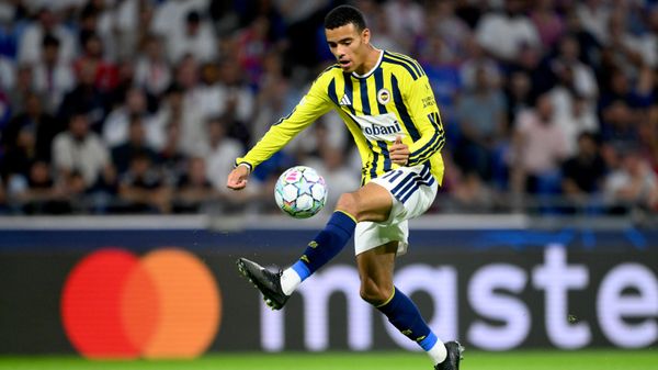 Fenerbahçe, Olimpik Lyon'u 2-1 mağlup etti - Sputnik Türkiye