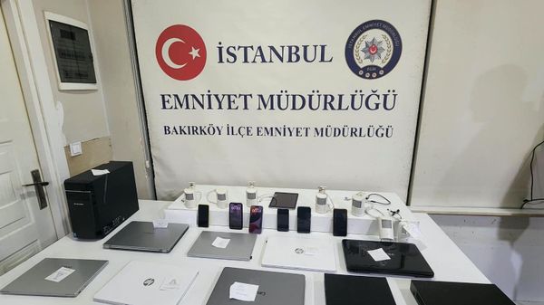 Güzellik merkezinde müşterilerin görüntüleri gizlice kaydedildi: 14 bin videonun yayımlandığı tespit edildi - Sputnik Türkiye