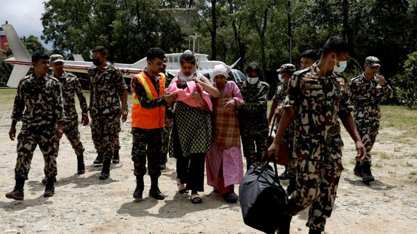 Nepal'deki sel felaketinde ölü sayısı artıyor - Sputnik Türkiye