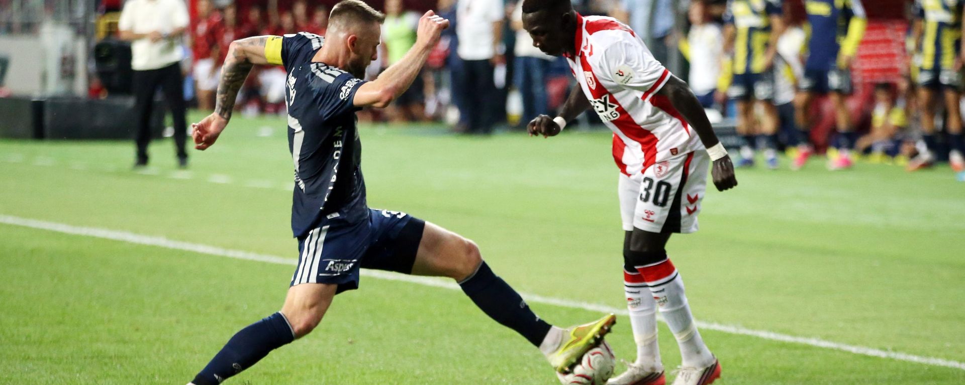  Samsunspor ile Fenerbahçe, Yeni 19 Mayıs Stadı'nda karşılaştı - Sputnik Türkiye, 1920, 31.08.2026