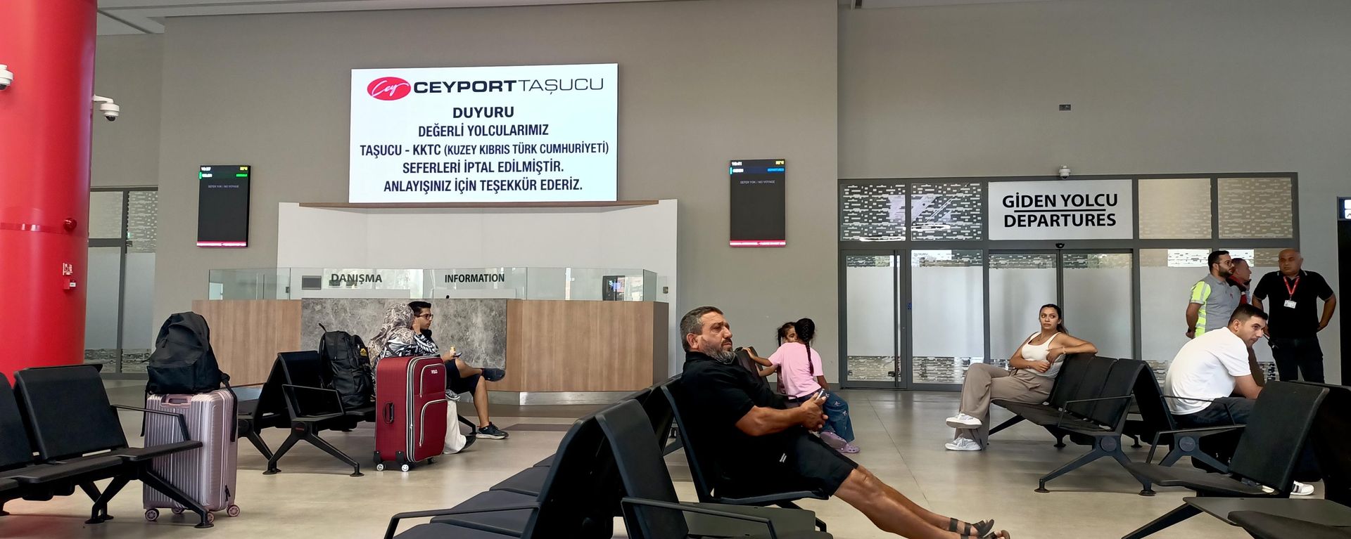 Mersin-Girne arasında denizden yolcu taşımacılığı yapılan seferler iptal edildi - Sputnik Türkiye, 1920, 31.08.2026
