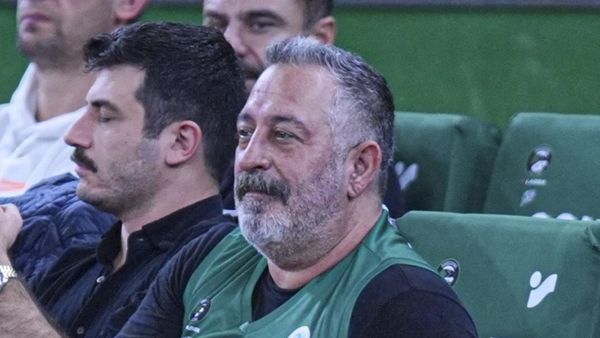 Cem Yılmaz - Sputnik Türkiye