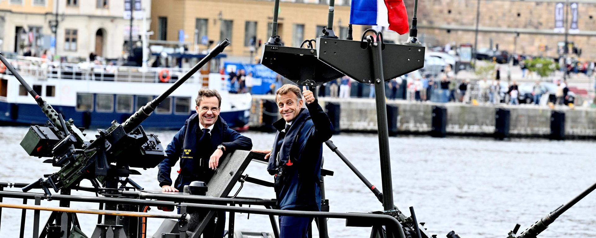  Ulf Kristersson ve Emmanuel Macron - Sputnik Türkiye, 1920, 31.08.2026