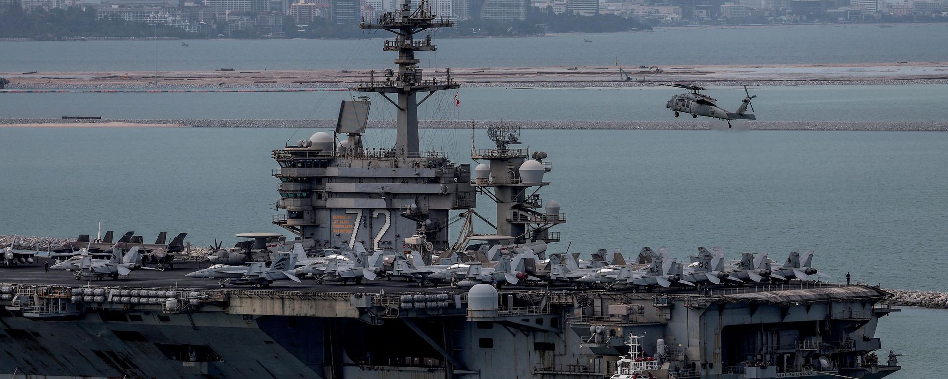USS Abraham Lincoln - Sputnik Türkiye, 1920, 04.09.2026
