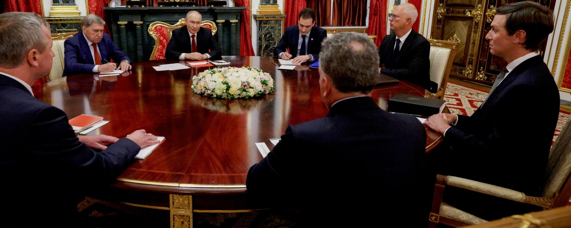 Putin, Witkoff ve Kushner ile Kremlin’de Ukrayna konulu görüşmeye başladı
 - Sputnik Türkiye, 1920, 05.09.2026
