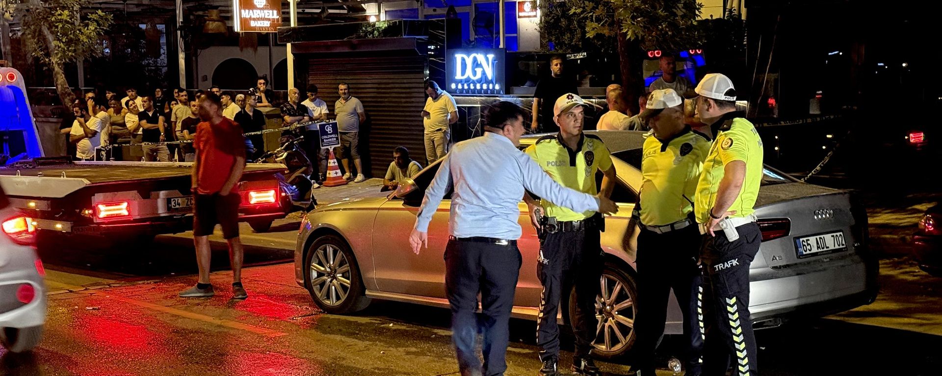 Denizli'de restorandaki silahlı kavgada 3 kişi öldü, 3 kişi yaralandı - Sputnik Türkiye, 1920, 06.09.2026