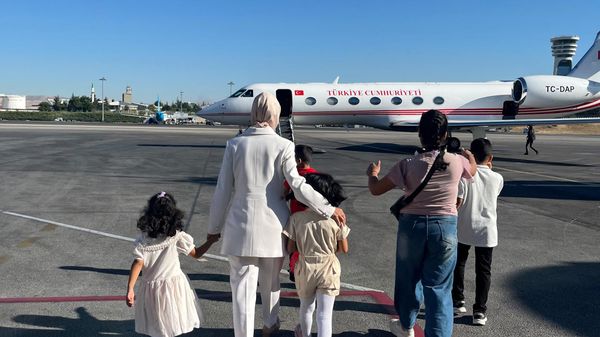 Aile ve Sosyal Hizmetler Bakanı Mahinur Özdemir Göktaş - Sputnik Türkiye