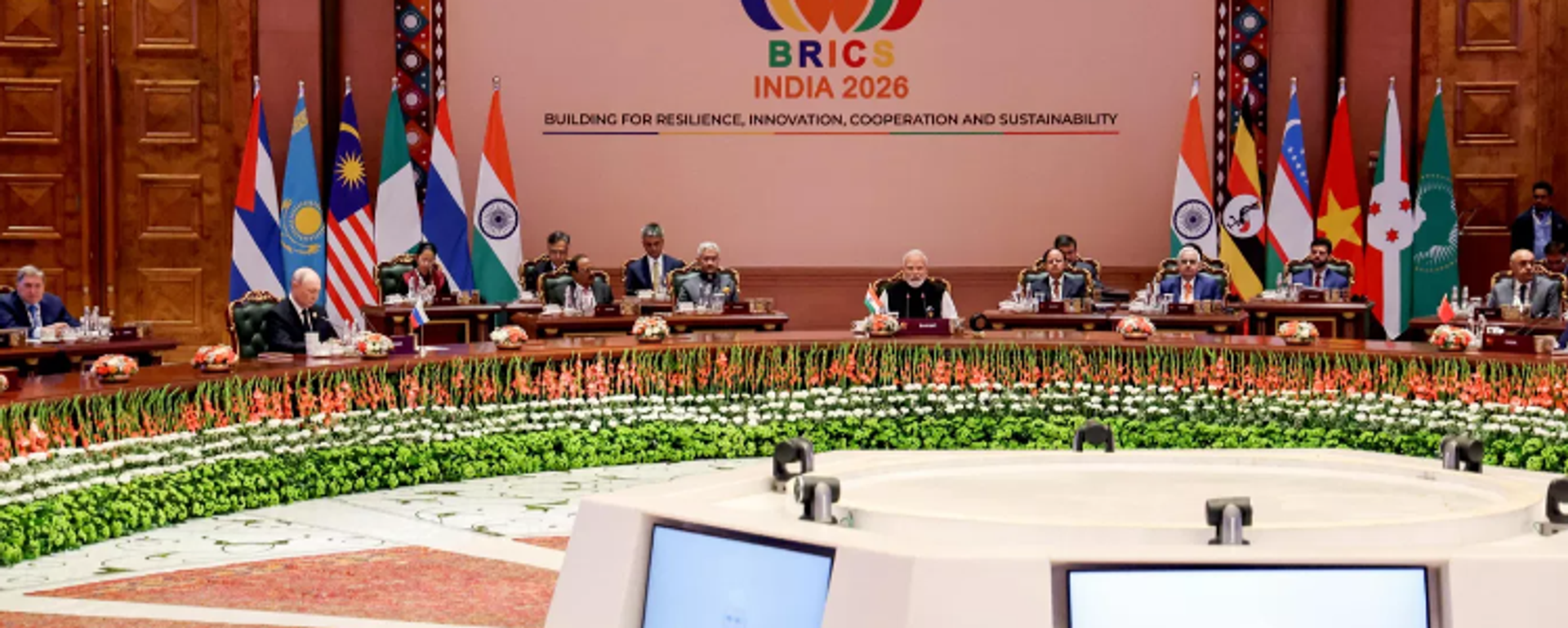 Yeni Delhi'deki BRICS Zirvesi'nin katılımcıları - Sputnik Türkiye, 1920, 12.09.2026