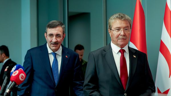 Cevdet Yılmaz, Ünal Üstel - Sputnik Türkiye