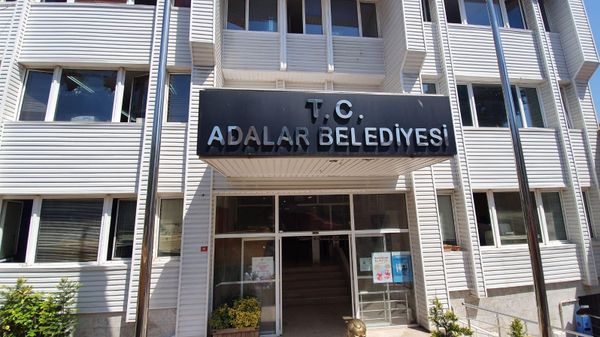 Adalar Belediye Başkanvekili seçimi ertelendi - Sputnik Türkiye