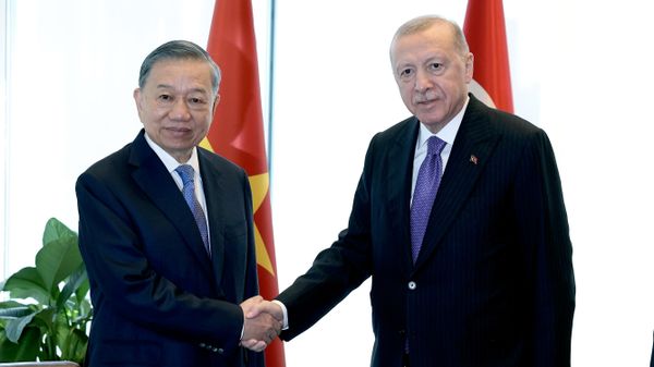Cumhurbaşkanı Recep Tayyip Erdoğan ve Vietnam Devlet Başkanı To Lam - Sputnik Türkiye