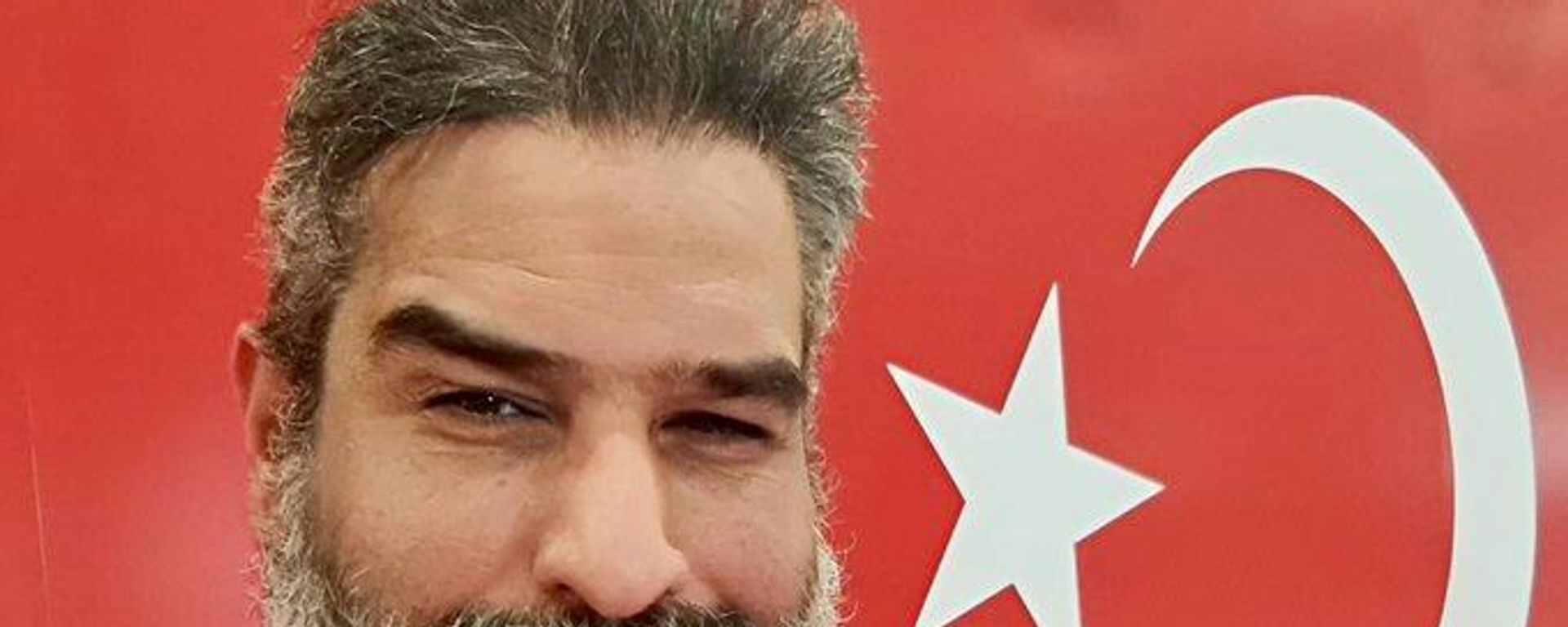 Cumhur Kahraman sosyal medya  - Sputnik Türkiye, 1920, 29.09.2026