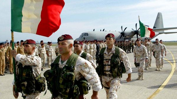 İtalyan askerleri Irak'ta - Sputnik Türkiye
