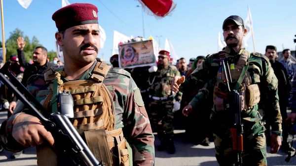 Irak'taki Şii milis yapıların yer aldığı 'İslami Direniş', ABD askerleri ve koalisyon güçlerinin ülkeden ayrılmasının ardından silahlarını teslim etmeyeceğini açıkladı. - Sputnik Türkiye