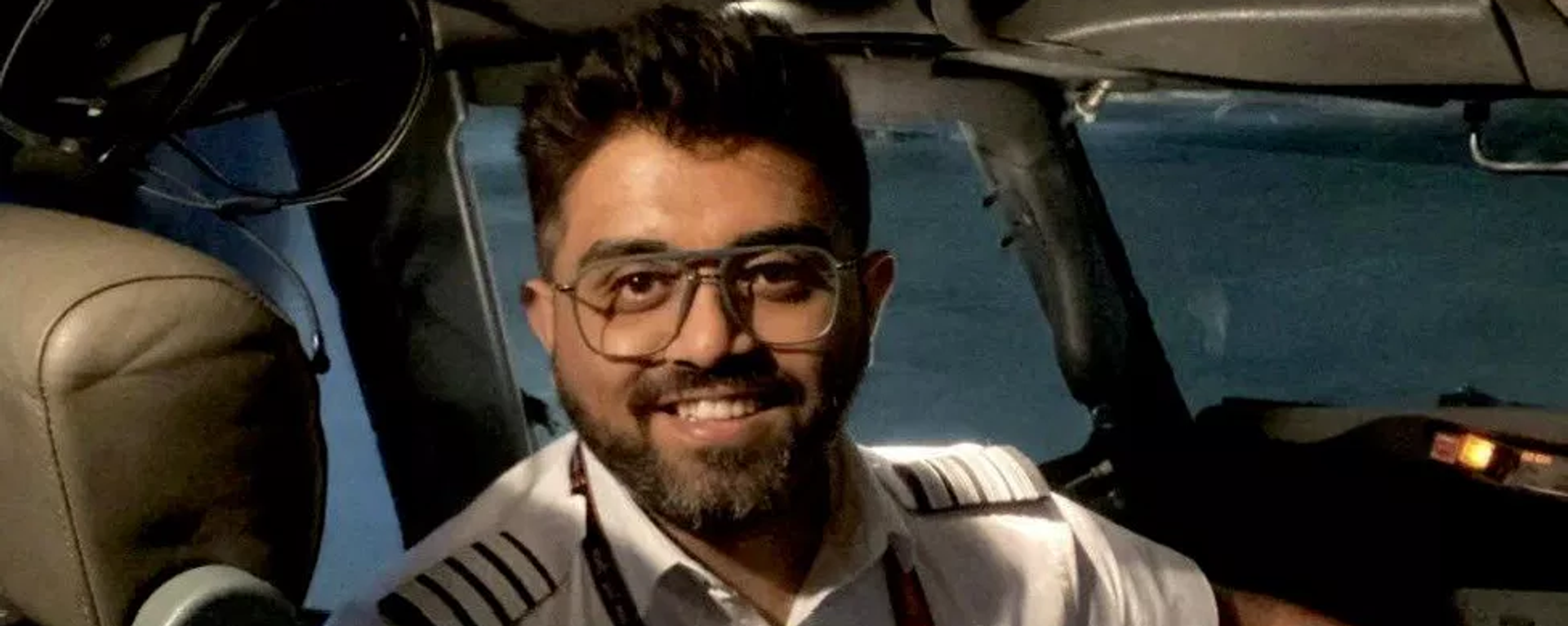 Flydubai pilotu Smit Machchhar - Sputnik Türkiye, 1920, 01.10.2026