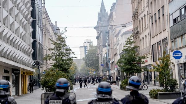 Fransa'da öğrenci protestoları sürüyor - Sputnik Türkiye