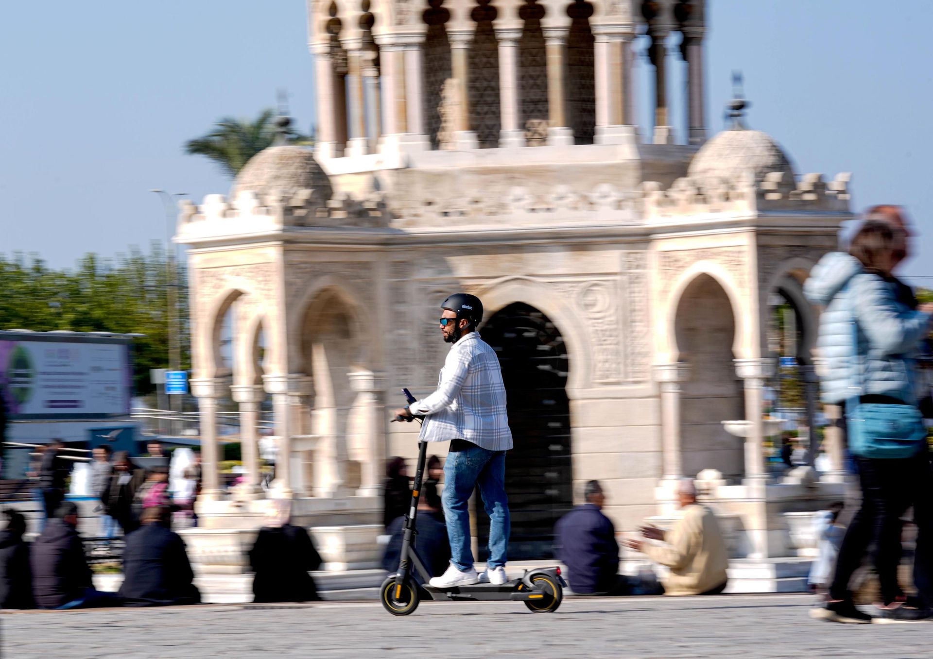 scooter - Sputnik Türkiye, 1920, 03.10.2026