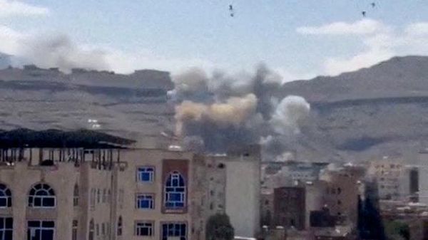 Suudi destekli Yemen güçleri Husi bölgelerine saldırıyor - Sputnik Türkiye