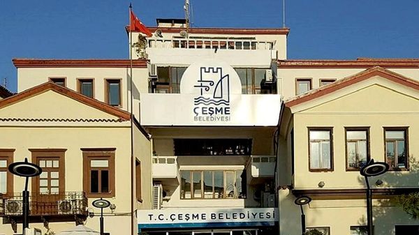 Çeşme Belediyesi
 - Sputnik Türkiye