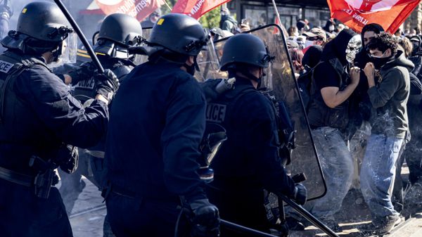 paris polis şiddeti - Sputnik Türkiye