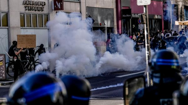 Fransa'daki lise protestolarında son durum - Sputnik Türkiye