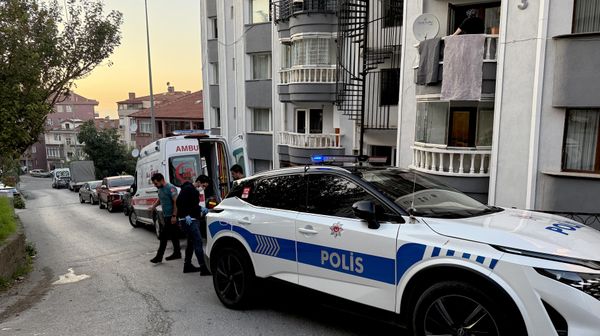 Zonguldak’ta kötü koku gelen dairede cansız beden bulundu - Sputnik Türkiye