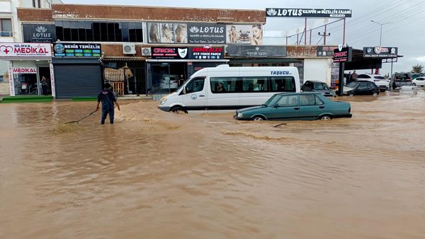 Mersin sağanak - Sputnik Türkiye
