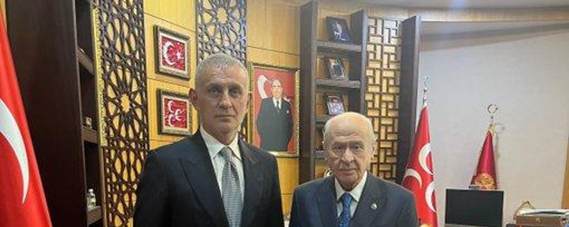 TFF Başkanı İbrahim Hacıosmanoğlu, MHP Genel Başkanı Devlet Bahçeli'yi ziyaret etti - Sputnik Türkiye, 1920, 13.10.2026
