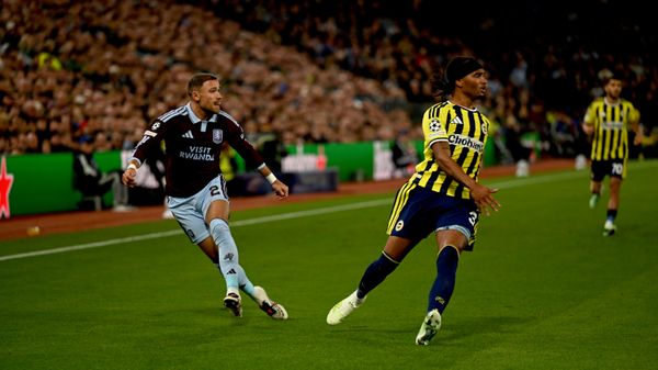 Fenerbahçe, Aston Villa'ya 6-0 yenildi. - Sputnik Türkiye