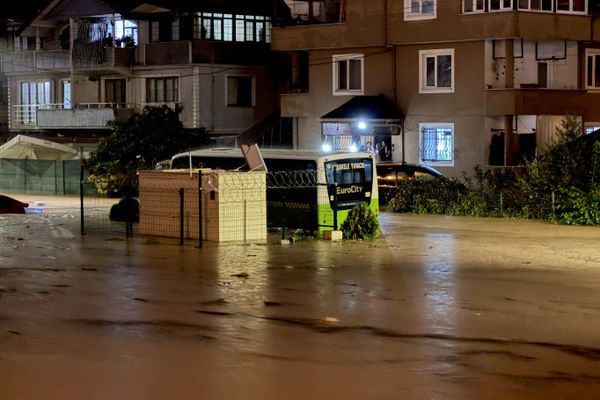 Kocaeli'de etkili olan sağanak  - Sputnik Türkiye