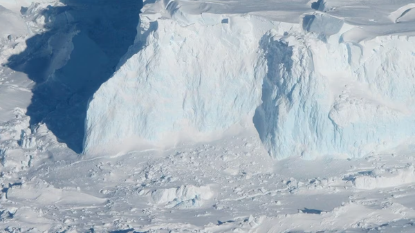 Thwaites Glacier in Antarctica contributes around 4% to gobal sea level rise.  - Sputnik Türkiye
