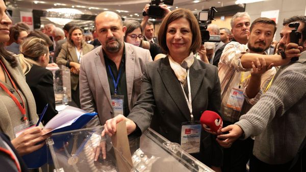 Eskişehir Büyükşehir Belediye Başkanı Ayşe Ünlüce, Türkiye Belediyeler Birliği (TBB) Başkan Vekilliğine seçildi - Sputnik Türkiye