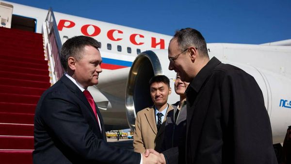 Russia's Supreme Court Chairman Krasnov arrives in China, 21.10.2026 - Sputnik Türkiye