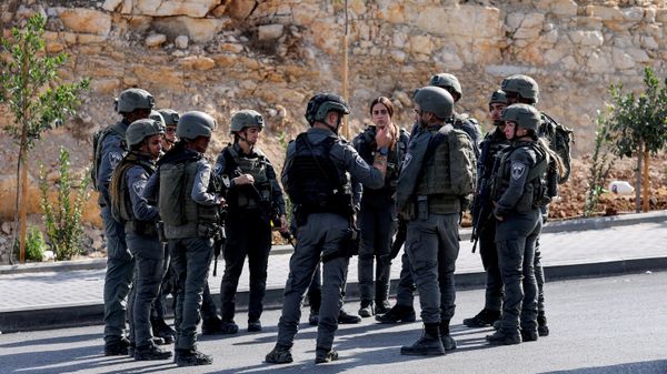 Netanyahu, Hamas'ın terör saldırısının ardından El Halil'in giriş-çıkışlara kapatılması ve Batı Şeria'da tam abluka uygulanması talimatını verdi - Sputnik Türkiye