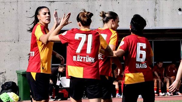 Galatasaray Kadın Futbol Takımı - Sputnik Türkiye